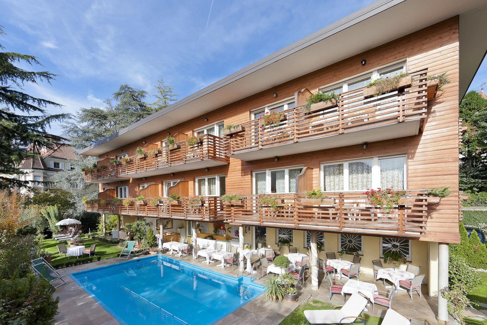 Hotel Aster Merano Exterior foto